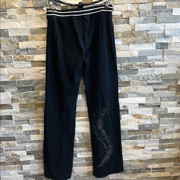 BCBG Black and White Embellished Pants and Hoodie Set previously loved - Picture 8 of 9